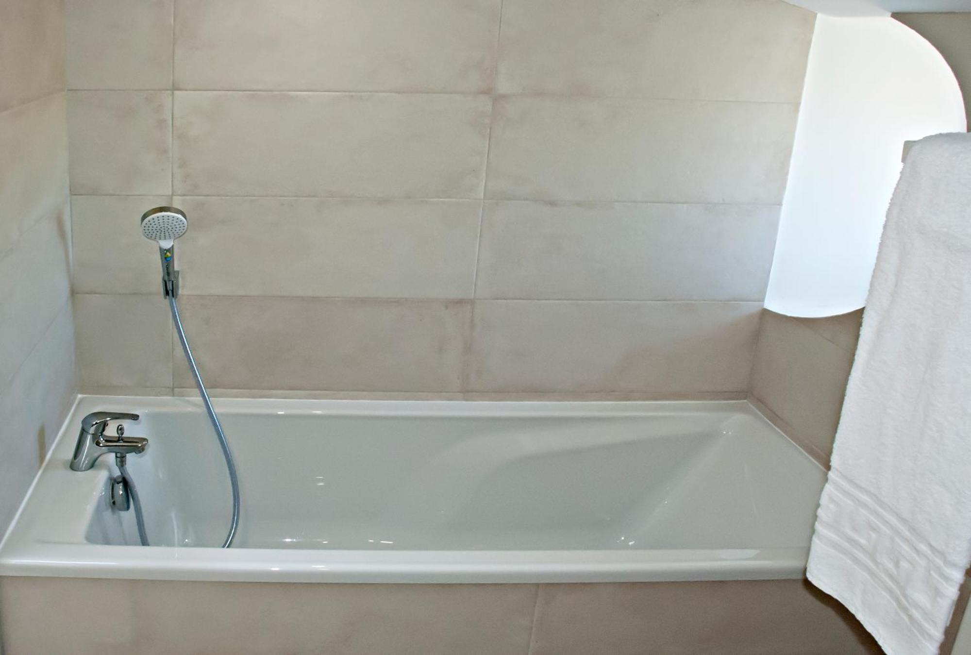 Chartreuse De Mougeres - Caux Pezenas Bed & Breakfast Exterior photo
